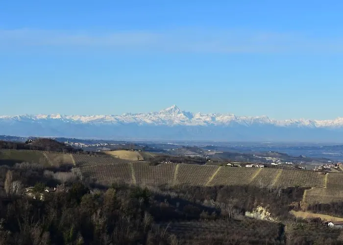 Casa de Férias Il Fienile Govone